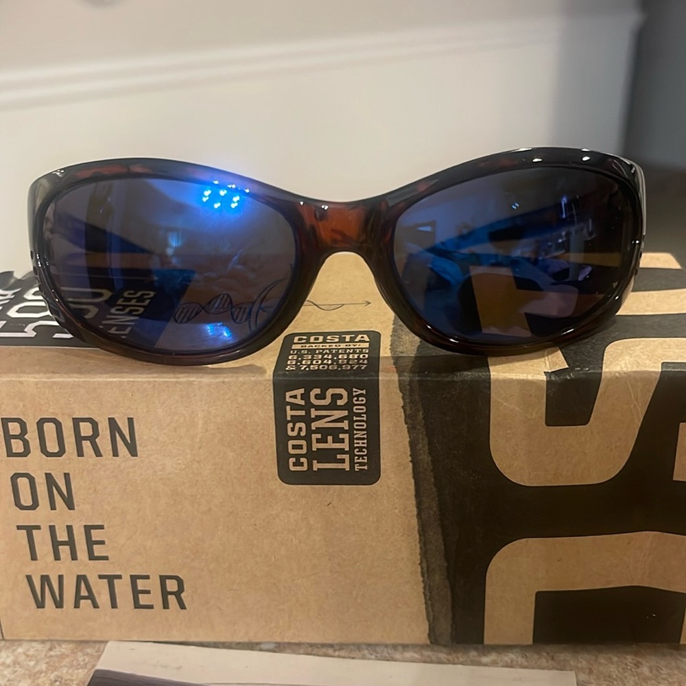 Costa 580 sunglasses EUC